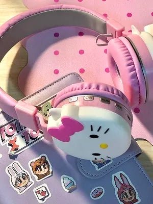 Kawaii Hello Kitty Headphones - KAWAII LULU
