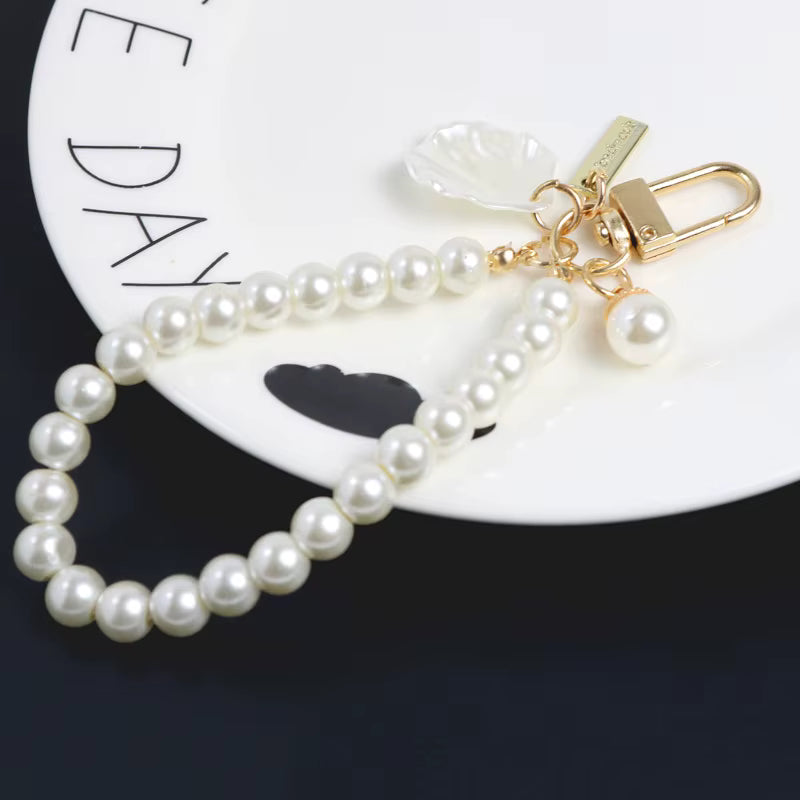 Kawaii Pearl Keychain