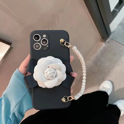Kawaii Camellia iPhone Case with Pearl Bracelet - KAWAII LULU
