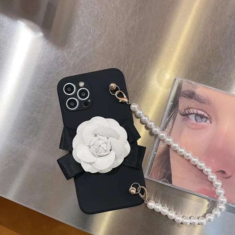 Kawaii Camellia iPhone Case with Pearl Bracelet - KAWAII LULU