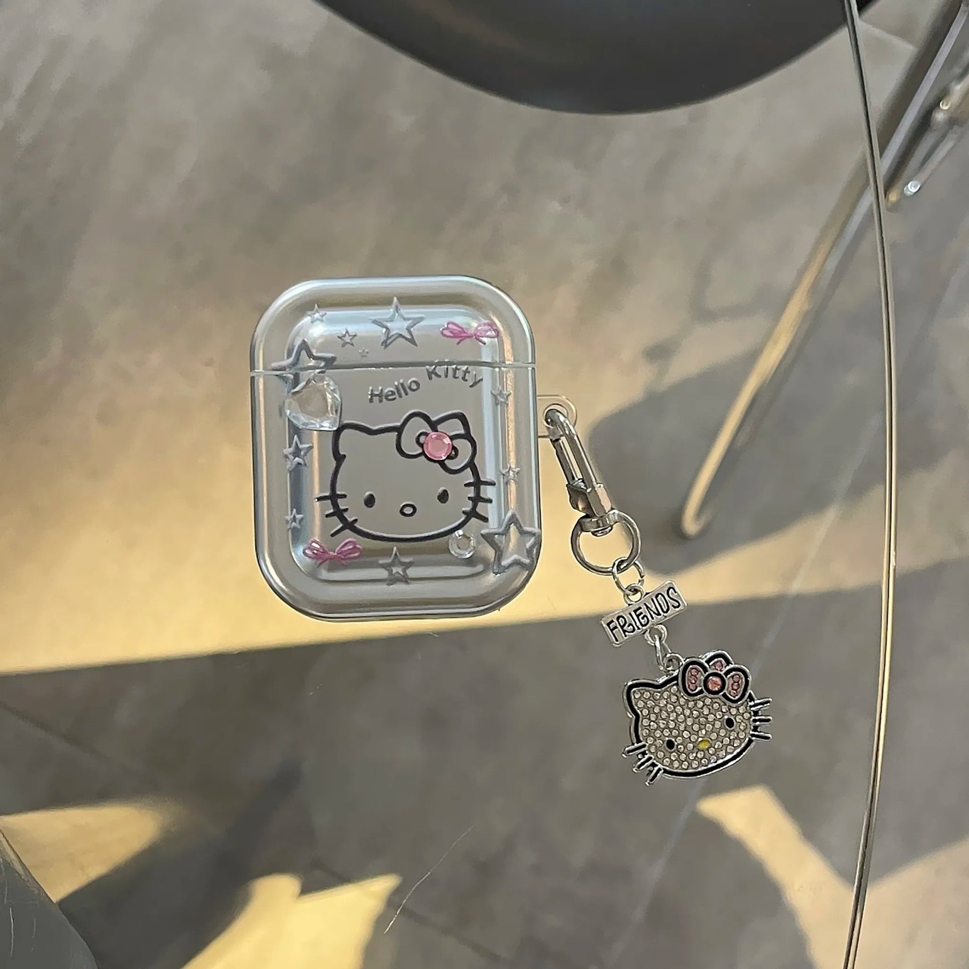 Kawaii Hello Kitty Metal AirPods Case with Pendant - KAWAII LULU